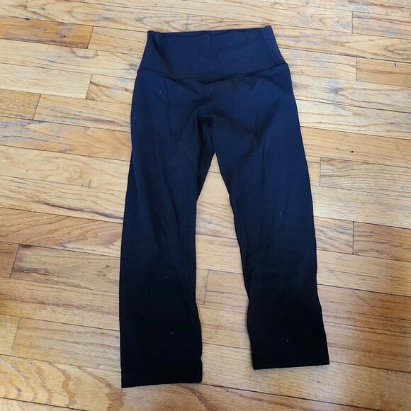 lululemon short leggings Size 4 - Picture 1 of 4